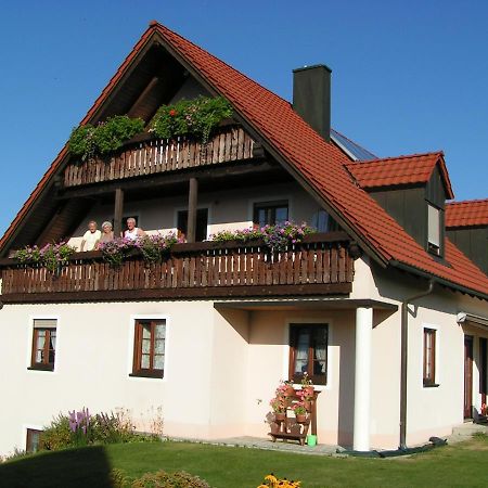 Gaestehaus Gertraud 뉴알벤르스 외부 사진