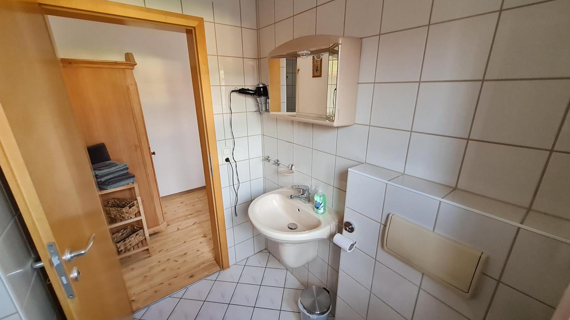 Gaestehaus Gertraud 뉴알벤르스 외부 사진